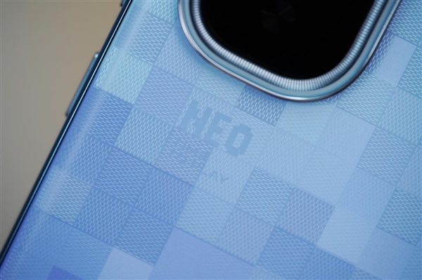最强2K直屏手机！iQOO Neo10 Pro+图赏