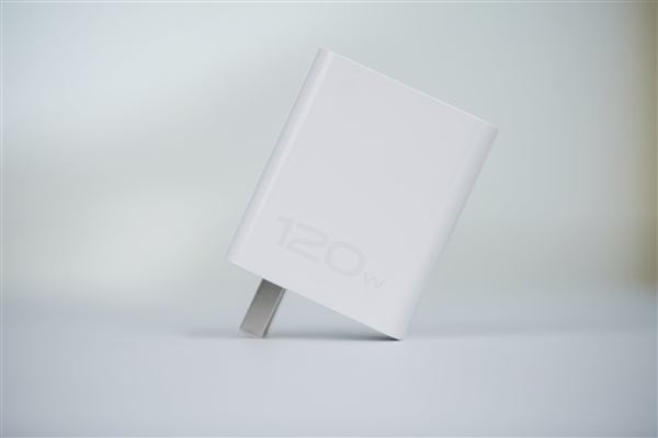 最强2K直屏手机！iQOO Neo10 Pro+图赏